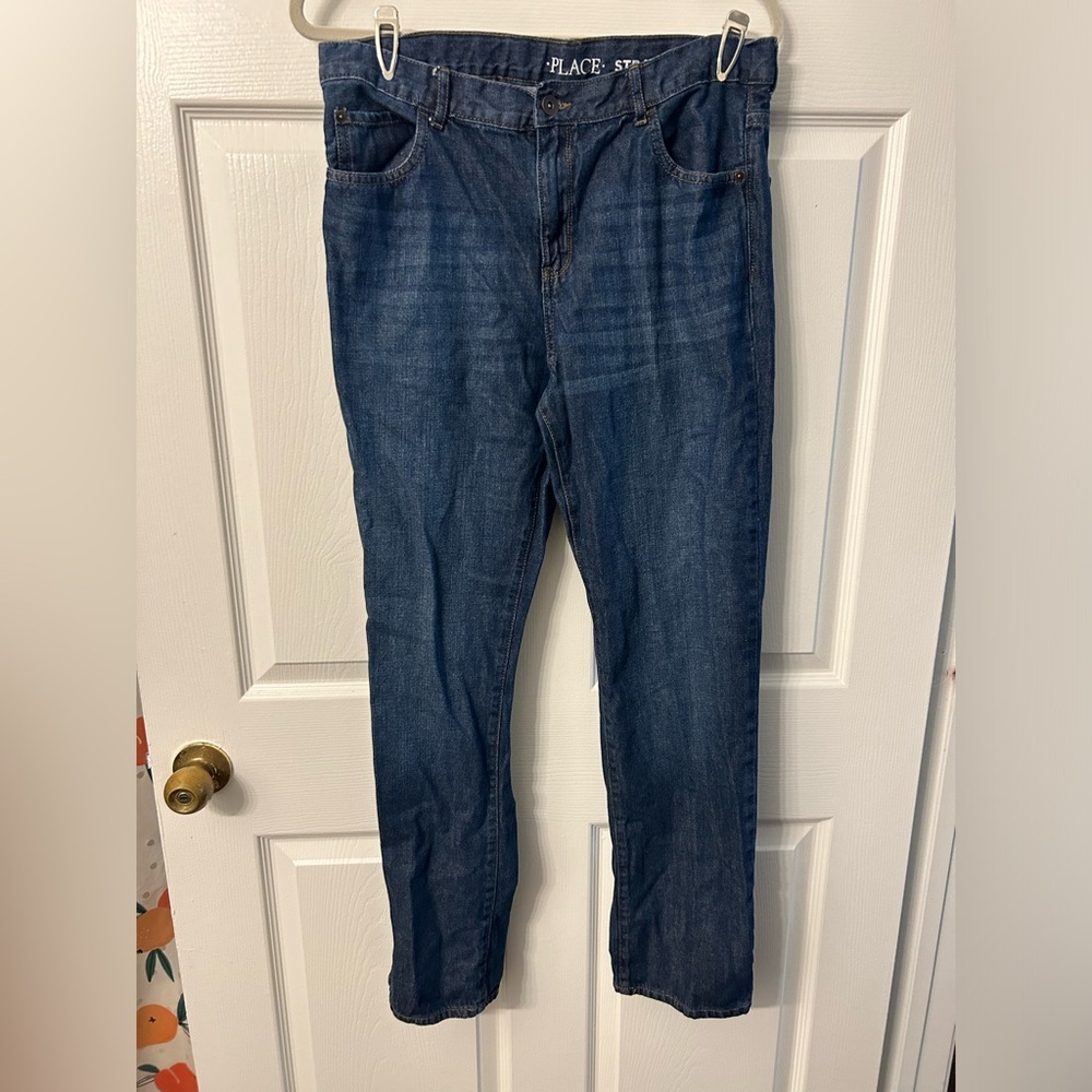 Place• 18H• Dark wash